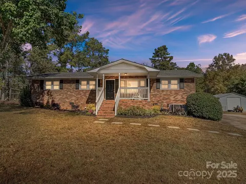 791 Sutton Spring Rd, York, SC 29745