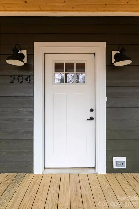 Exterior - 204 Cascade Ridge Rd, Fairview, NC 28730 photo 5 of 13