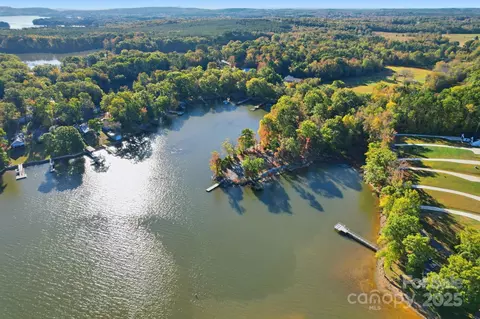 290 Sailboat Dr, Salisbury, NC 28146