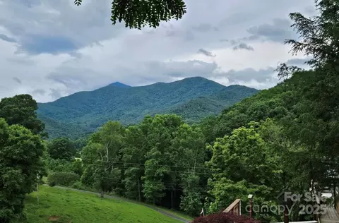 Mountain View Road, Burnsville, NC 28714
