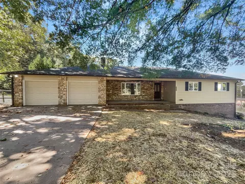 130 Boulder Dr, Lincolnton, NC 28092
