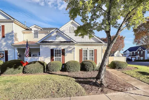4020 Center Place Dr, Harrisburg, NC 28075