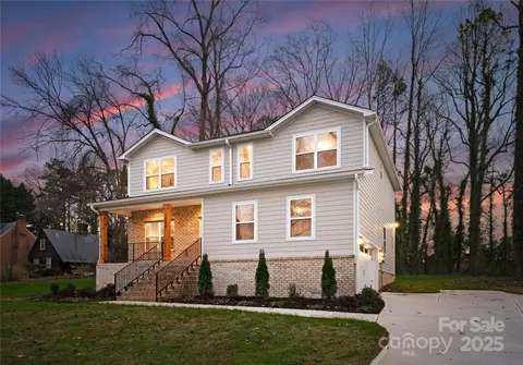 104 Forest Hills Dr # B, Mount Holly, NC 28120