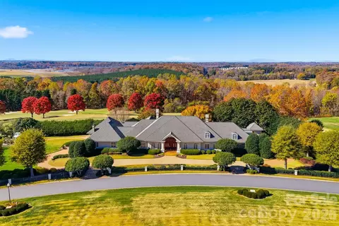 3619 Links Ne Dr NE, Conover, NC 28613