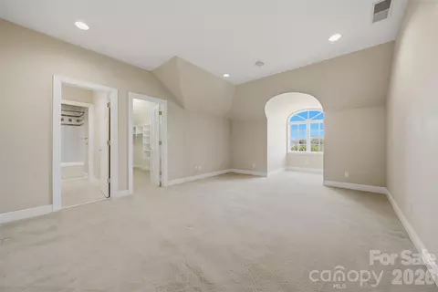 Bedroom - 3619 Links Ne Dr NE, Conover, NC 28613 photo 2 of 2