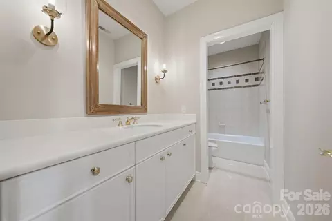 Bath - 3619 Links Ne Dr NE, Conover, NC 28613 photo 6 of 7
