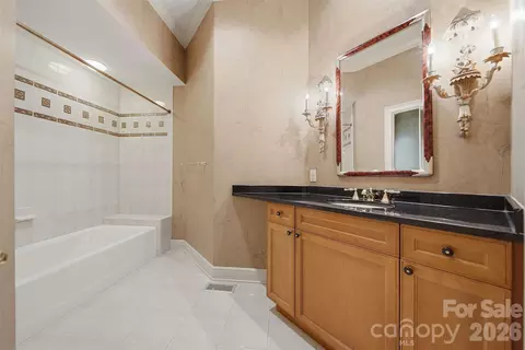 Bath - 3619 Links Ne Dr NE, Conover, NC 28613 photo 3 of 7