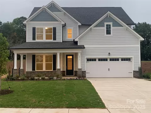 2912 Audubon 2 Rdg #2, Belmont, NC 28012