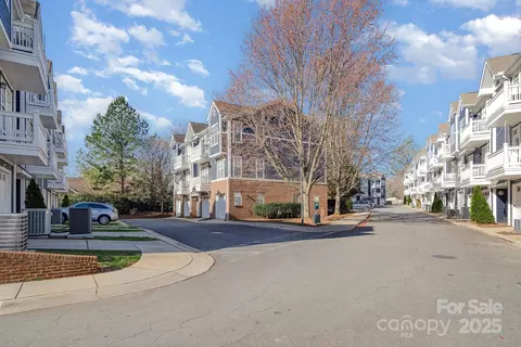 Other - 1525 Walnut View Dr, Charlotte, NC 28208 photo 2 of 14