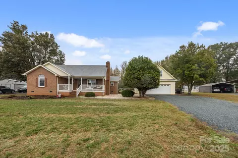 2600 Foxworth Dr, Monroe, NC 28110