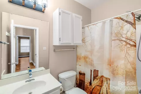 Bath - 3687 N Corner Rd, Lancaster, SC 29720 photo 1 of 2