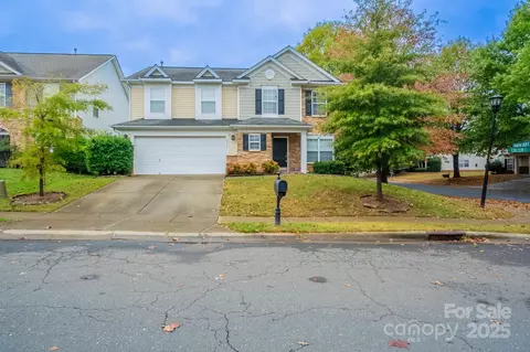 10402 Cullen Ct, Charlotte, NC 28278