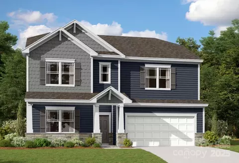 10217 Whitaker Pointe Dr, Huntersville, NC 28078