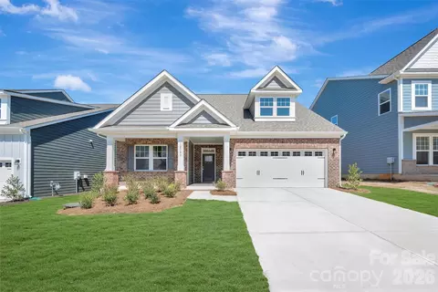12109 Avienmore Dr, Charlotte, NC 28278