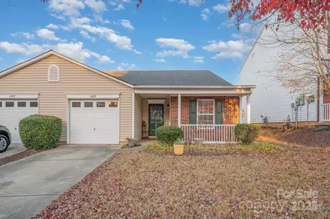 6400 Ziegler Ln, Charlotte, NC 28269