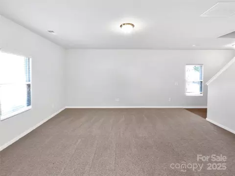 Living - 2100 Boulder Ct, Gastonia, NC 28054 photo 2 of 5