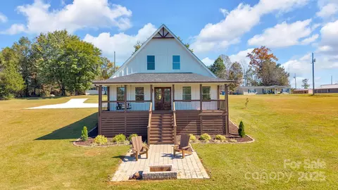 1811 Baber Rd, Rutherfordton, NC 28139