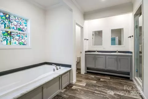 Bath - 178 Spencer St, Clyde, NC 28721 photo 1 of 5