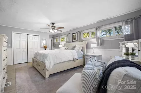 Bedroom - 807 15th Nw St NW, Conover, NC 28613 photo 2 of 7