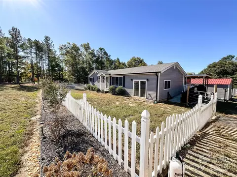 Exterior - 2772 Hwy 109 S Hwy S, Ruby, SC 29741 photo 2 of 11