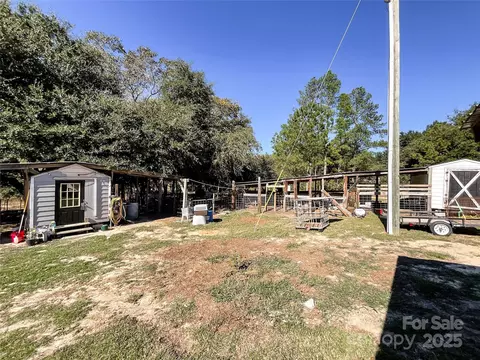 Exterior - 2772 Hwy 109 S Hwy S, Ruby, SC 29741 photo 10 of 11