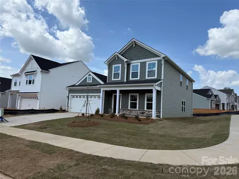 954 Leyna Ct, Newton, NC 28658