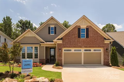 8933 Silver Springs Ct, Charlotte, NC 28215