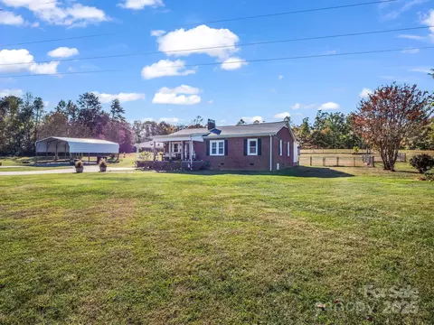 2401 Hudlow Rd, Forest City, NC 28043