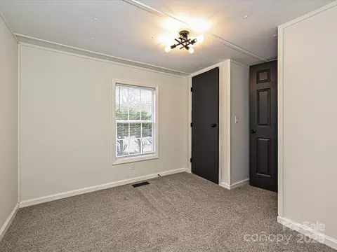 Bedroom - 3318 Loop Rd, Lincolnton, NC 28092 photo 5 of 5