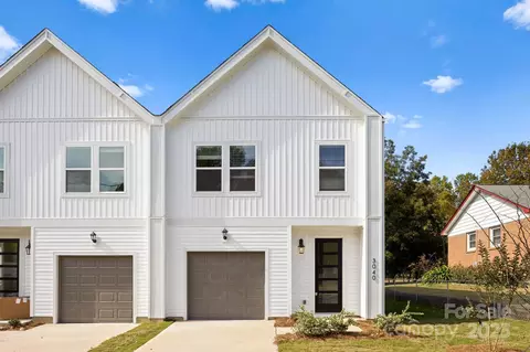 3040 Markland Dr, Charlotte, NC 28208
