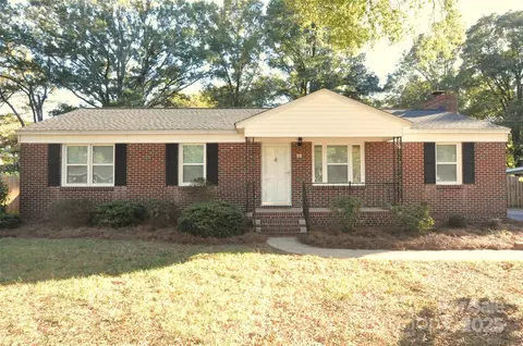 109 Hardin St, Chester, SC 29706