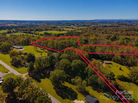 00 Hwy 321, Newton, NC 28658