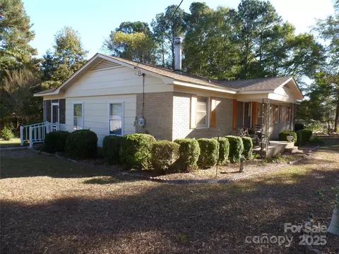 Exterior - 357 Faulkenberry Rd, Pageland, SC 29728 photo 3 of 8