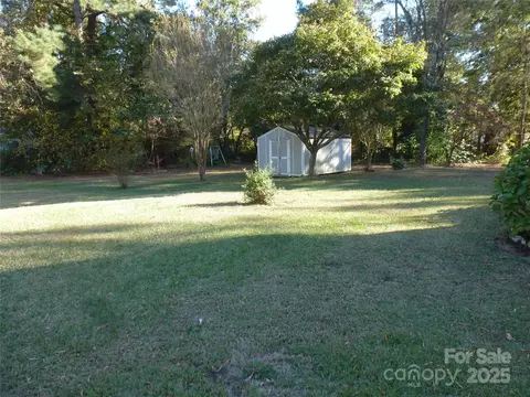 Exterior - 357 Faulkenberry Rd, Pageland, SC 29728 photo 7 of 8
