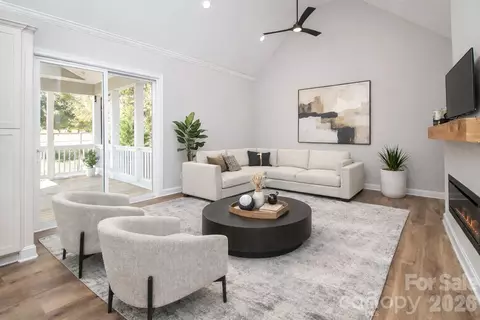 Living - 1508 Marion St, Monroe, NC 28112 photo 1 of 6