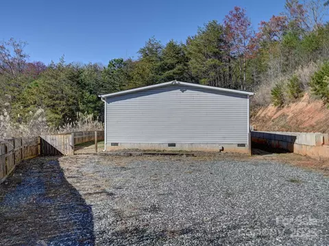 181 Azalea Cir, Marshall, NC 28753 photo 27