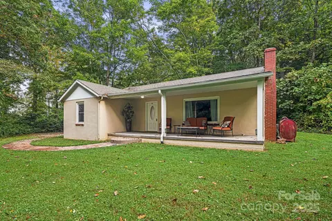80 Mills Gap Rd, Asheville, NC 28803