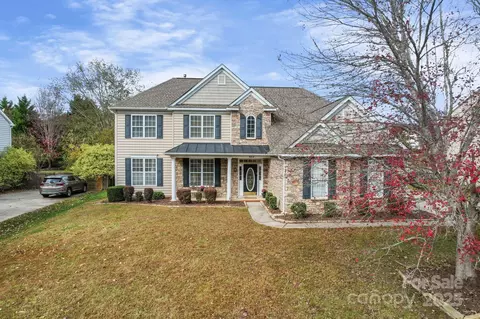 9814 Tompkins Ln, Waxhaw, NC 28173