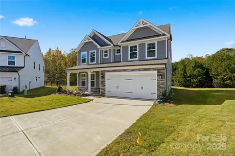 3246 Bozeman Ct, Stanley, NC 28164