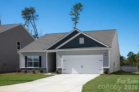 3501 Saddlebred Dr, Gastonia, NC 28052