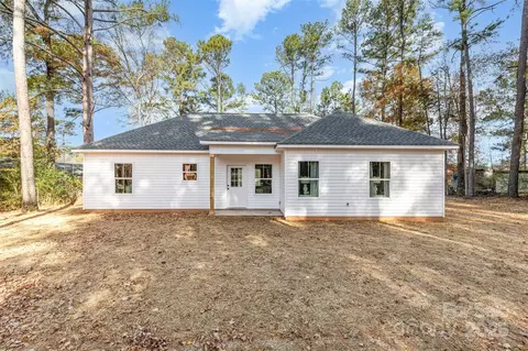 Exterior - 2802 Walkup Ave, Monroe, NC 28110 photo 3 of 3