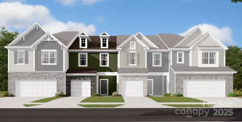 3233 Lilac Grove Dr, Charlotte, NC 28269