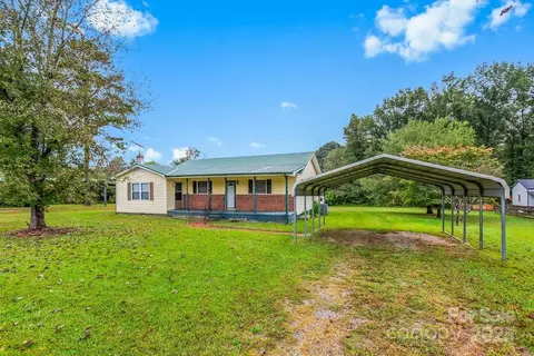 198 Broadway Rd, Mocksville, NC 27028