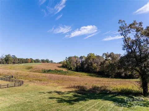 00000 A R Thompson 27 Rd #27, Mill Spring, NC 28756 photo 4