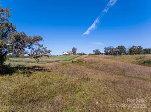 00000 A R Thompson 27 Rd #27, Mill Spring, NC 28756 photo 8