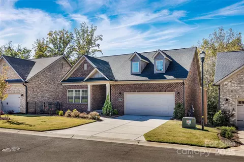 Exterior - 2031 Newstyle Way, Tega Cay, SC 29708 photo 4 of 5
