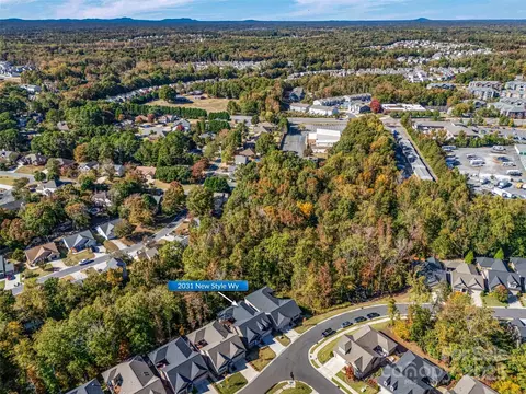 View/Area - 2031 Newstyle Way, Tega Cay, SC 29708 photo 5 of 6