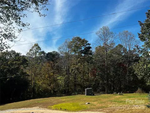 Other - 942 Hicks Chapel Loop, Marion, NC 28752 photo 3 of 3