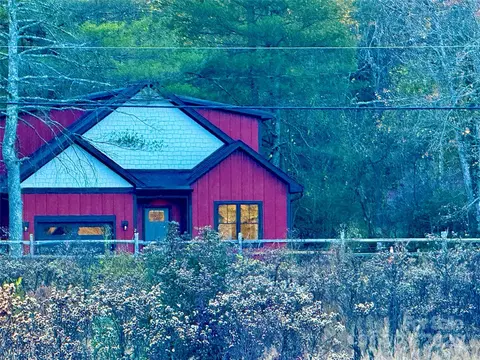 Exterior - 296 Gallimore Rd, Brevard, NC 28712 photo 4 of 4