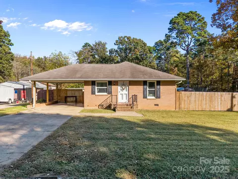 215 Ketchie Estates Rd, China Grove, NC 28023